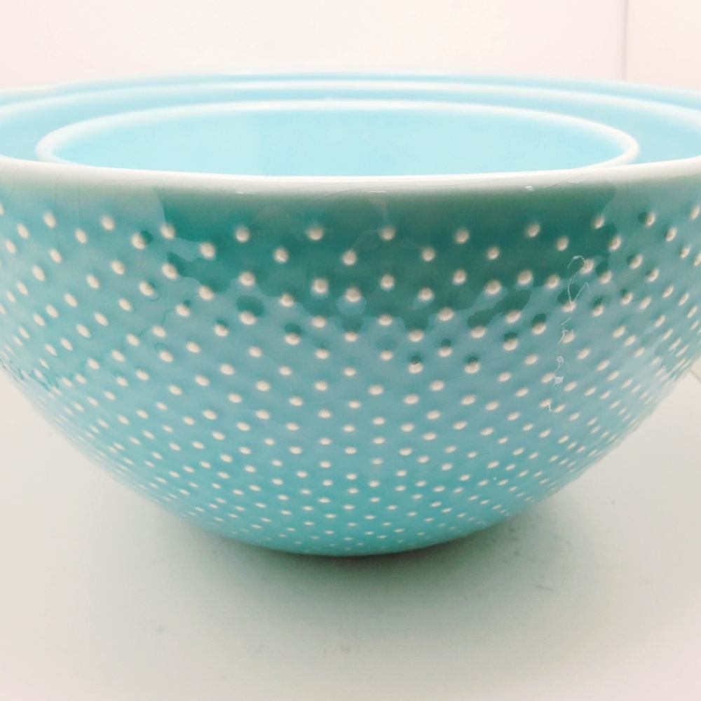 Vintage Primagera 3 Nesting Bowls Robin Egg Blue Raised Dots Cottagecore Kitchen